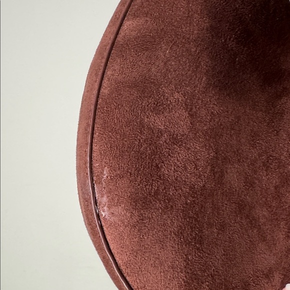 Universal Thread Suede Crescent Shoulder Bag Brown Moon Hobo Minimalist Y2K Vibe - Picture 4 of 7